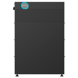 Hyxipower Aura thuisbatterij van voren, met accumodules op een vloervoet