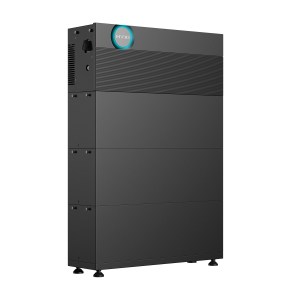 Hyxipower Aura thuisbatterij schuin van opzij, met aansluitingen aan de zijkant van de omvormer